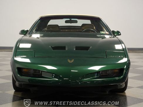 Used 1992 Pontiac Firebird Trans Am image 17
