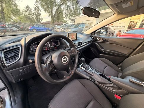 Used 2015 MAZDA MAZDA3 i Sport FWD image 8