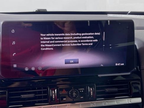 New 2026 Nissan Pathfinder Platinum image 9