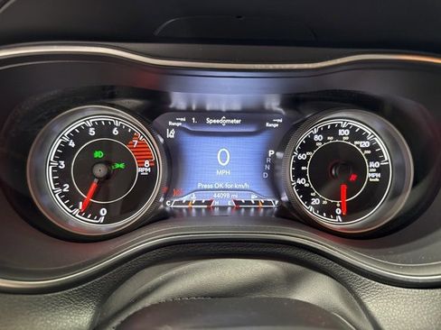 Certified 2021 Jeep Cherokee Limited w/ Elite Package image 18
