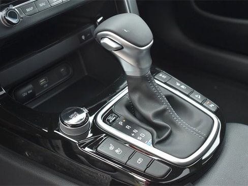 New 2026 Kia Seltos SX w/ SX Sunroof Package image 25