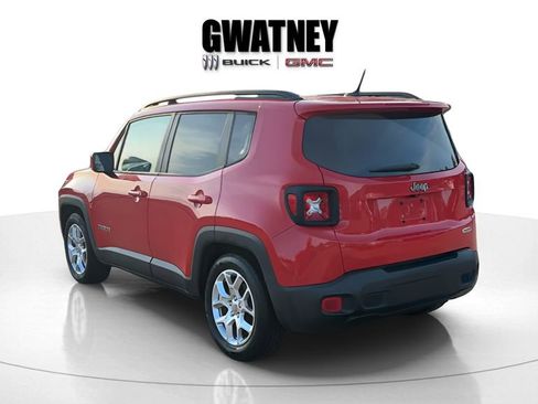 Used 2017 Jeep Renegade Latitude image 5