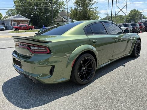 Used 2022 Dodge Charger SRT Hellcat RWD image 3