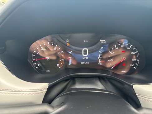 Used 2025 Jeep Compass Limited AWD/4WD image 49