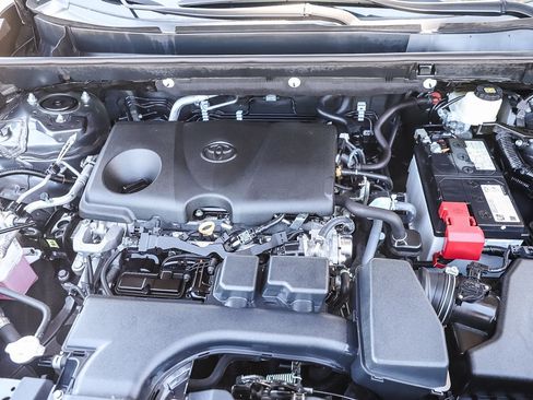 Certified 2024 Toyota RAV4 XLE FWD image 25