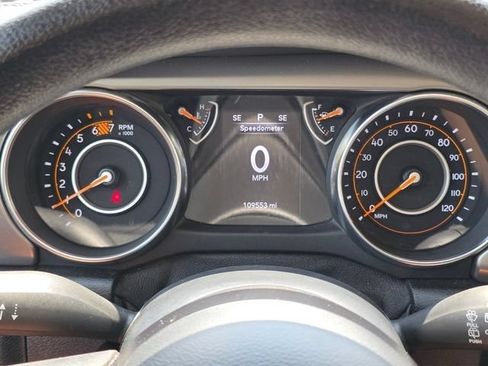 Used 2020 Jeep Wrangler Unlimited Sport AWD/4WD image 33