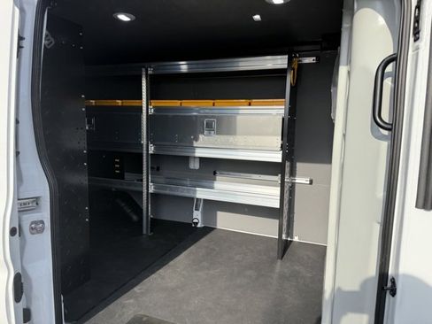 New 2026 Ford Transit 250 148 Medium Roof w/ Electrician Trade Package image 7