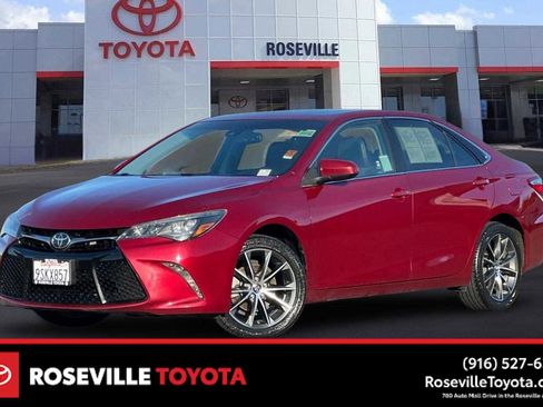 Used 2015 Toyota Camry XSE w/ Advanced Technology Package image 1