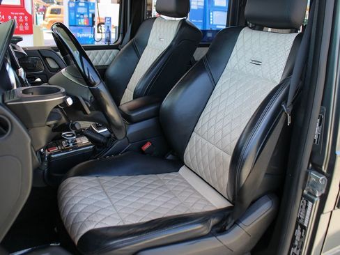 Used 2015 Mercedes-Benz G 63 AMG 4MATIC image 16