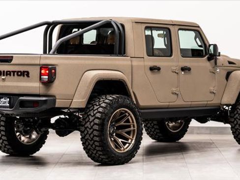 Used 2026 Jeep Gladiator Sport AWD/4WD image 8