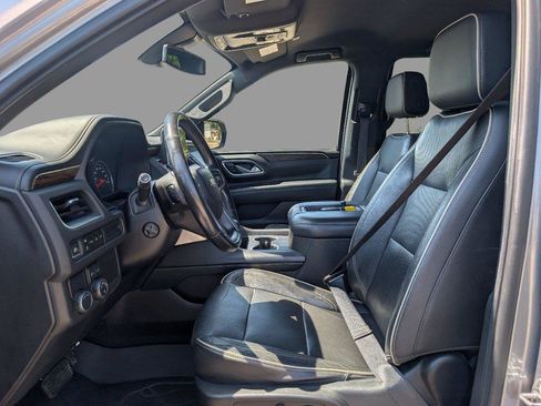 Used 2021 Chevrolet Tahoe Premier RWD image 16