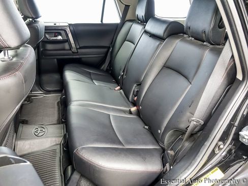 Used 2023 Toyota 4Runner TRD Off-Road Premium w/ Off Road Premium Plus Package image 11