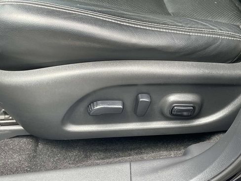 Used 2017 Nissan Murano Platinum w/ Platinum Technology Package FWD image 20