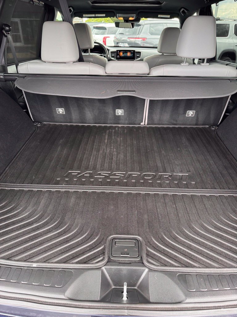 Used 2022 Honda Passport Elite image 14