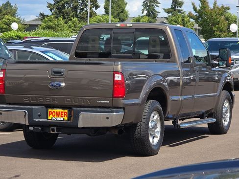 Used 2015 Ford F250 XLT w/ XLT Value Package RWD image 4
