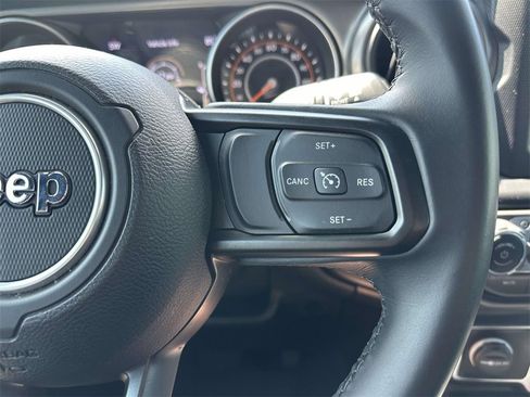 Used 2021 Jeep Wrangler Unlimited Sport image 13