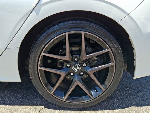 Used 2023 Honda Civic Sport Touring image 8