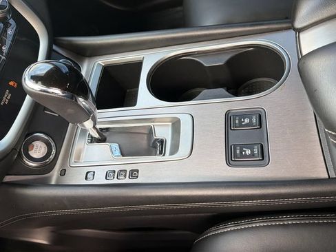 Used 2023 Nissan Murano SV w/ SV Midnight Edition Package AWD/4WD image 24