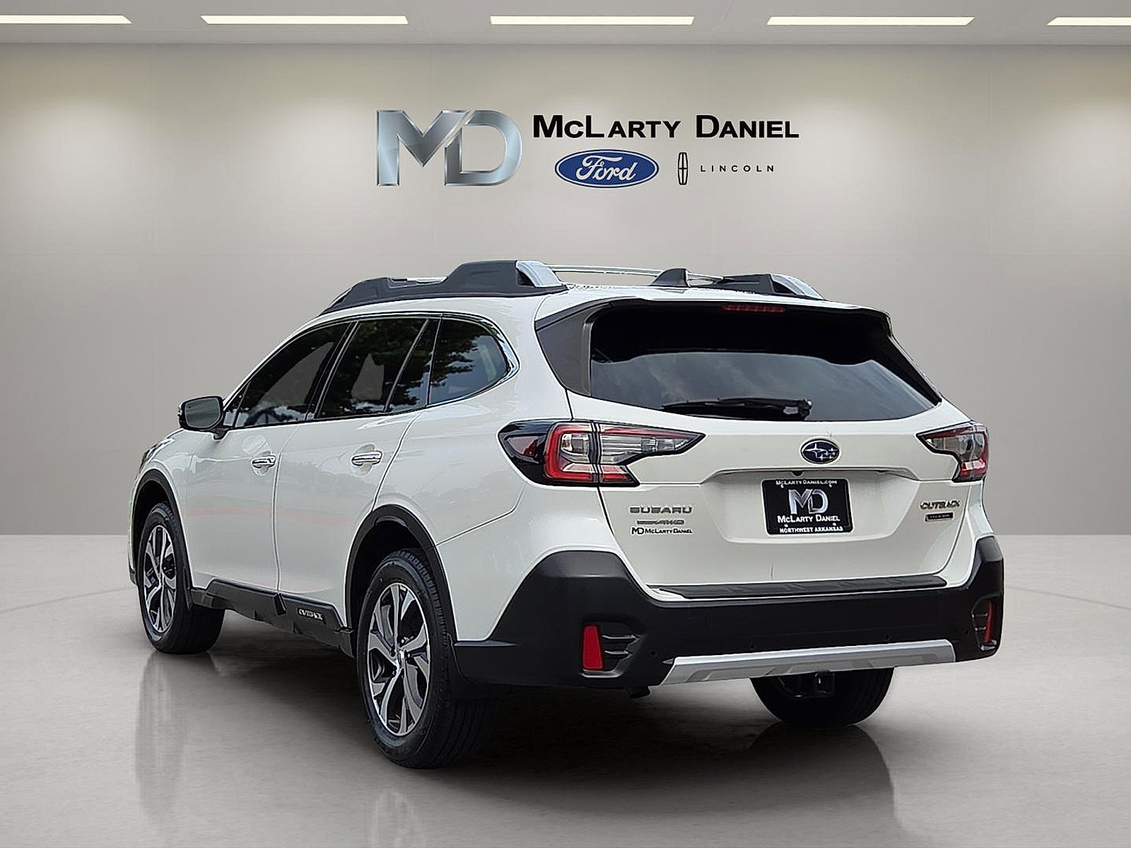 Used 2020 Subaru Outback Touring AWD/4WD image 4