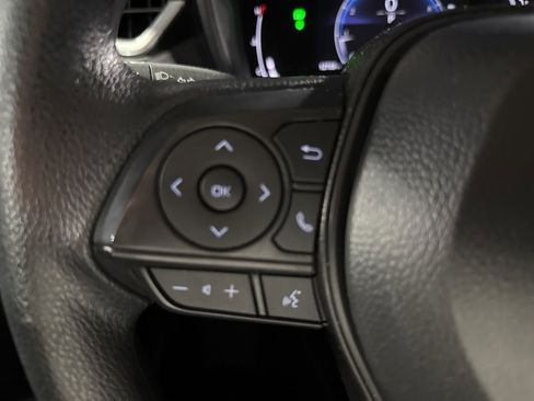 Used 2026 Toyota Corolla LE FWD image 21