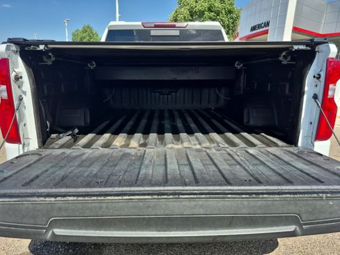 Used 2023 Chevrolet Silverado 1500 RST w/ Redline Edition AWD/4WD image 21