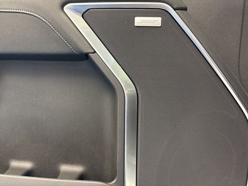 Certified 2025 GMC Sierra 2500 SLT w/ SLT Premium Package image 27