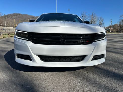 Used 2023 Dodge Charger SXT image 10