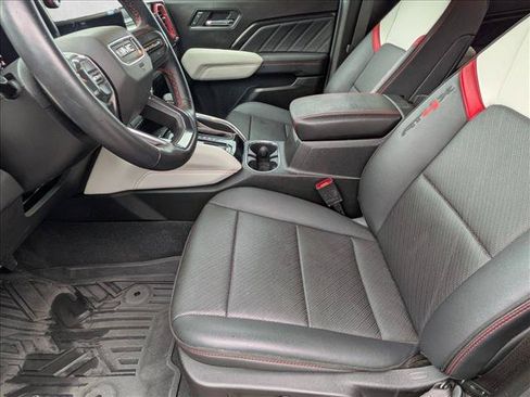 Used 2024 GMC Canyon AT4X w/ AT4X AEV Edition AWD/4WD image 16