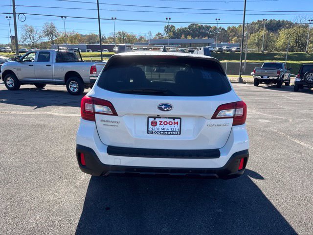 Used 2018 Subaru Outback 2.5i Limited AWD/4WD image 7