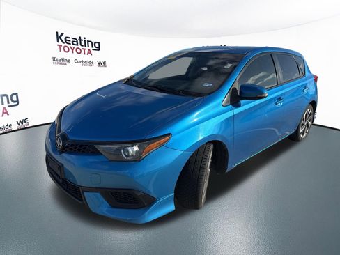 Used 2016 Scion iM image 3