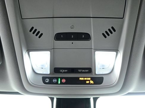 New 2025 Chevrolet Blazer LT w/ Convenience Package FWD image 26