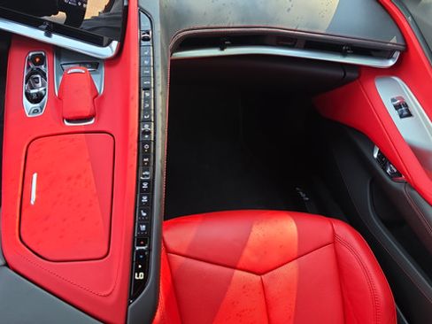 Used 2023 Chevrolet Corvette Stingray Preferred Cpe w/ Z51 Performance Package RWD image 12