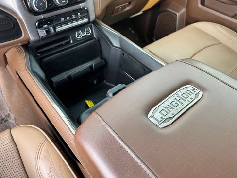Used 2022 RAM 3500 Limited AWD/4WD image 22