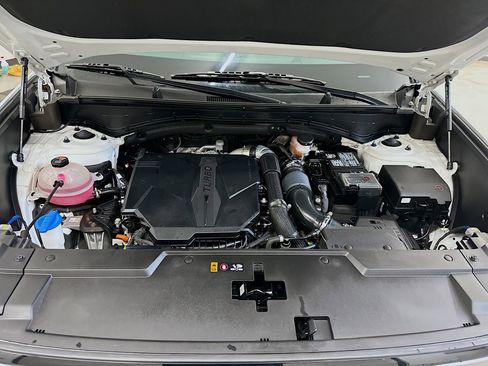 Used 2024 Hyundai Santa Fe SEL image 34