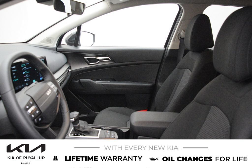 New 2026 Kia Sportage LX AWD/4WD image 10
