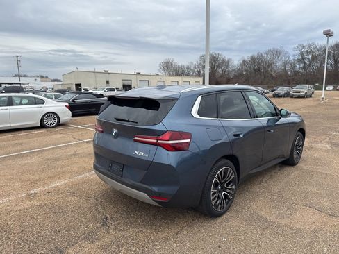 Certified 2025 BMW X3 xDrive30i image 6