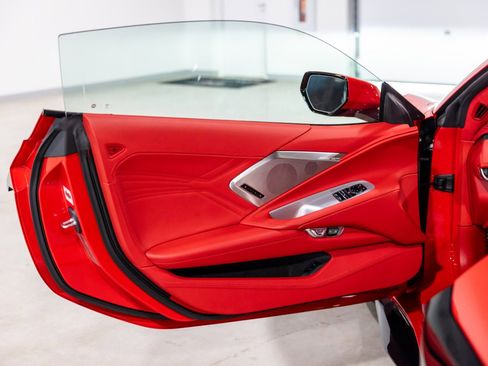 Used 2023 Chevrolet Corvette Z06 image 27