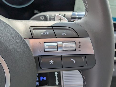 Used 2025 Hyundai Sonata SEL FWD image 21