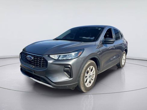 Used 2024 Ford Escape Active FWD image 9
