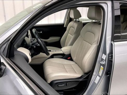 Certified 2025 Honda HR-V EX-L image 8