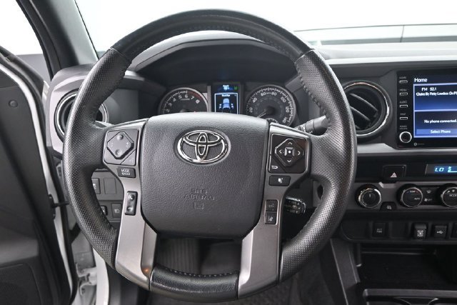 Used 2023 Toyota Tacoma TRD Off-Road w/ Black Out Package (TMS) AWD/4WD image 5