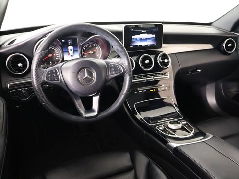 Used 2018 Mercedes-Benz C 300 4MATIC Sedan image 2