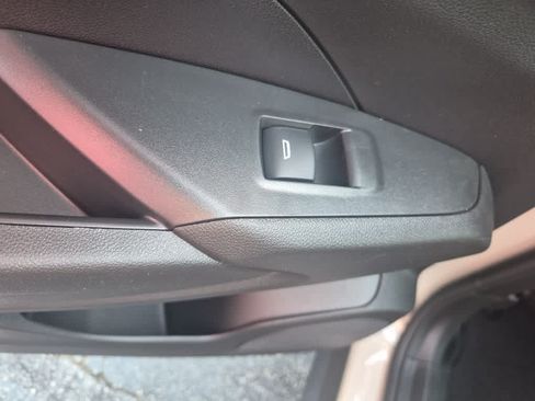 New 2026 Chevrolet Trax RS w/ Sunroof Package FWD image 26