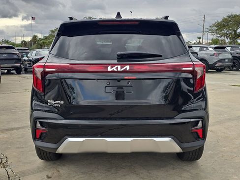 New 2026 Kia Seltos EX image 7
