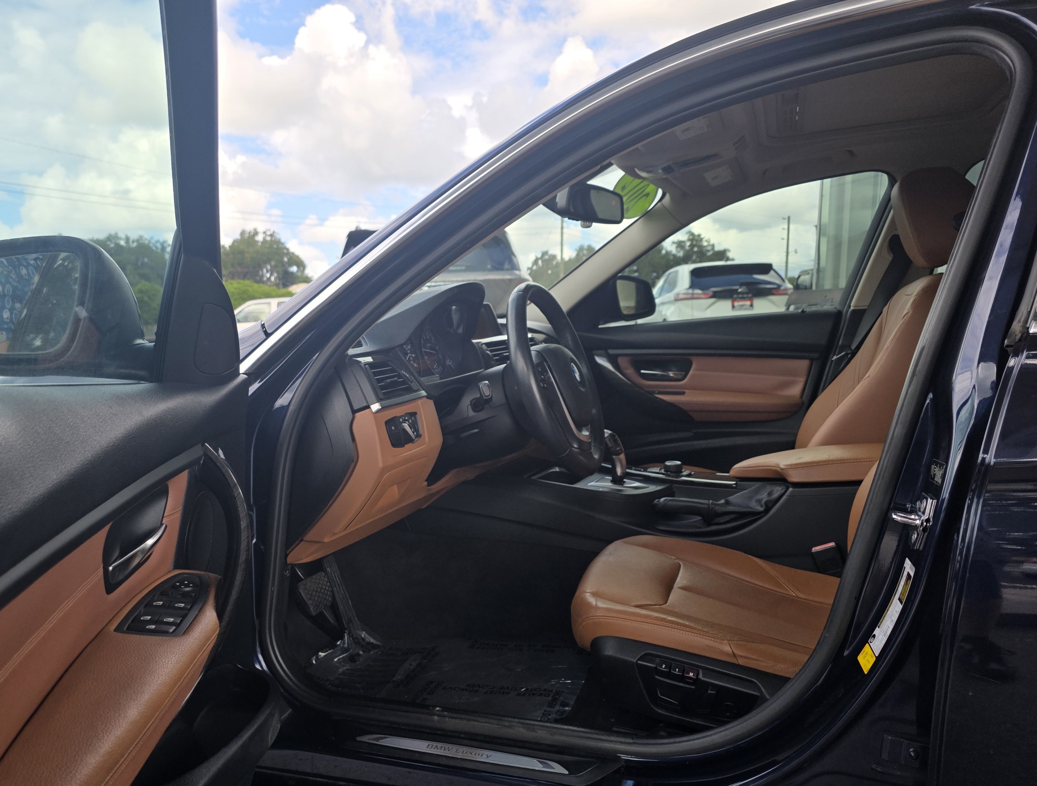 Used 2012 BMW 328i Sedan RWD image 13