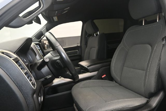 Used 2022 RAM 1500 Big Horn AWD/4WD image 9