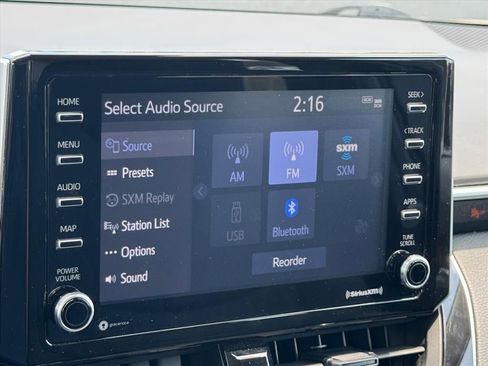 Used 2021 Toyota Corolla LE w/ Carpet Mat Package (TMS) FWD image 22