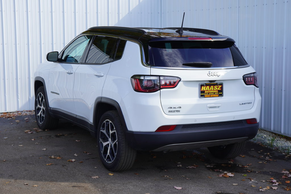 Used 2024 Jeep Compass Limited AWD/4WD image 4