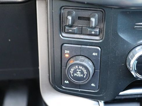 Used 2025 Ford F150 Platinum w/ Equipment Group 702A High AWD/4WD image 30