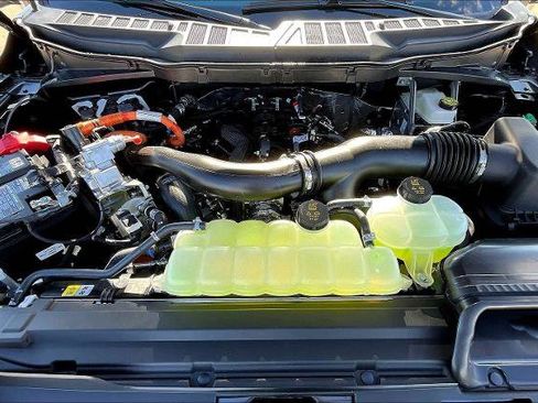 New 2025 Ford F150 Lariat w/ Equipment Group 501A Mid image 25